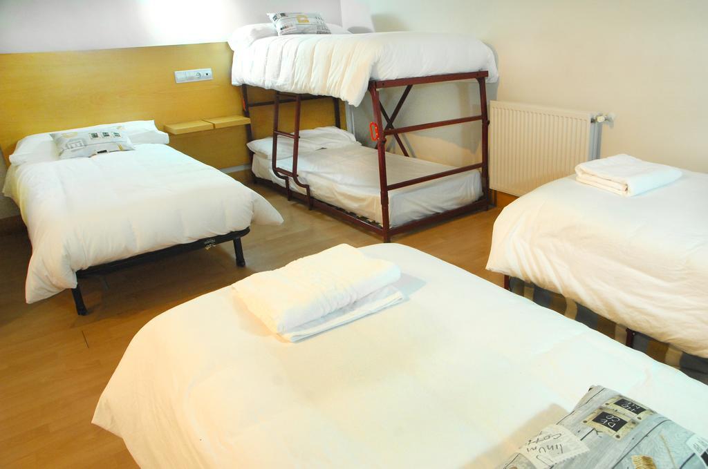 Hotel Txintxua Эрнани Номер фото
