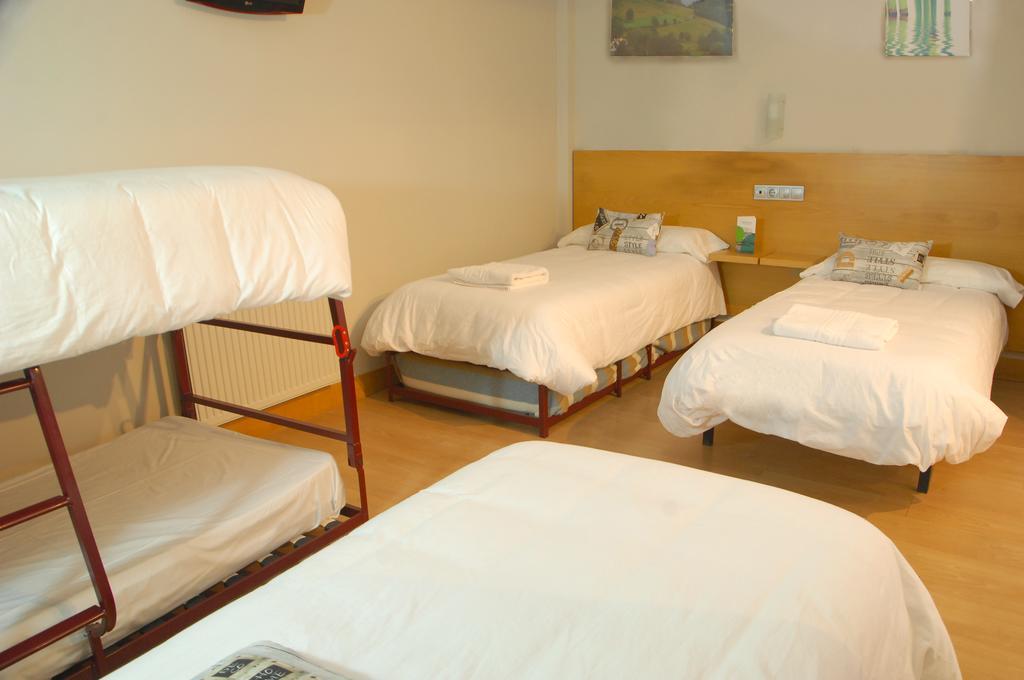 Hotel Txintxua Эрнани Номер фото